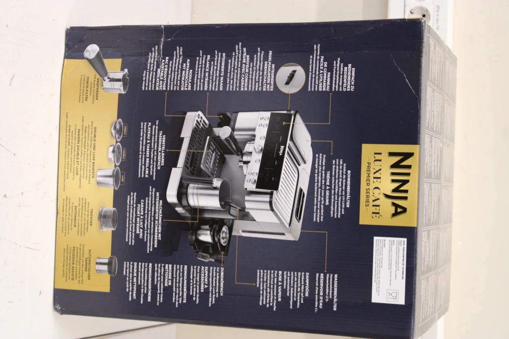 SALE OUT. Ninja ES601EU Luxe Café Premier Coffee maker, Stainless Steel | NINJA Espresso Coffee Maker | ES601EU Luxe Café Premier | Pump pressure 11 bar | Built-in milk frother | Ground | 1650 W | Black/Stainless Steel | DAMAGED PACKAGING