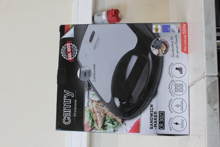 SALE OUT. Camry Sandwich maker XL | CR 3023 | 1500 W | Number of plates 1 | Number of pastry 4 | Black | DAMGED PACKAGING