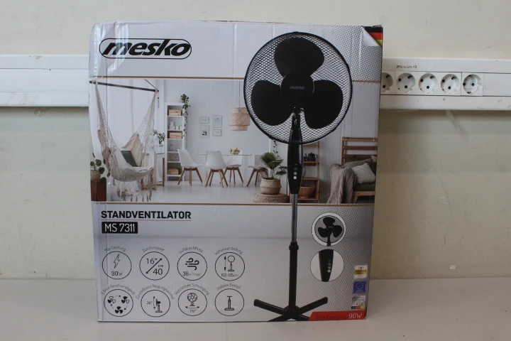 SALE OUT.  | Mesko | Fan | MS 7311 | Stand Fan | DAMAGED PACKAGING, SCRATCHED, BENT SUPPORT | Black | Diameter 40 cm | Number of speeds 3 | Oscillation | 45 W